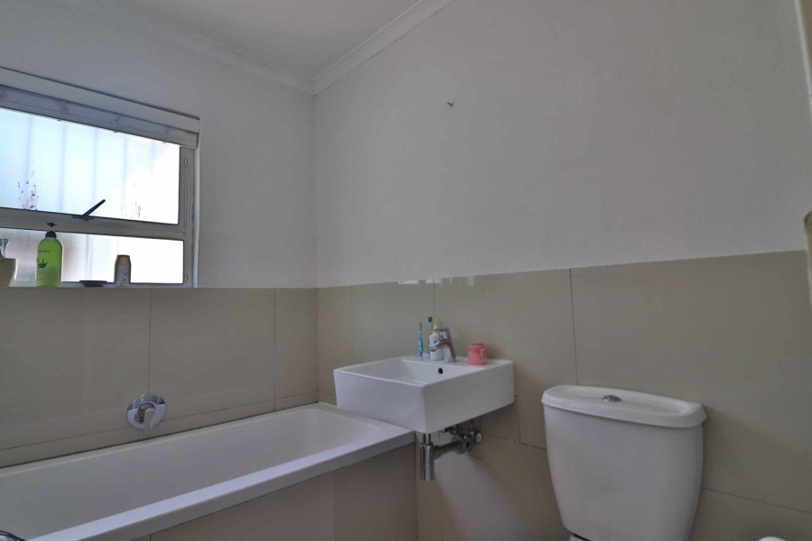 4 Bedroom Property for Sale in Parklands Western Cape